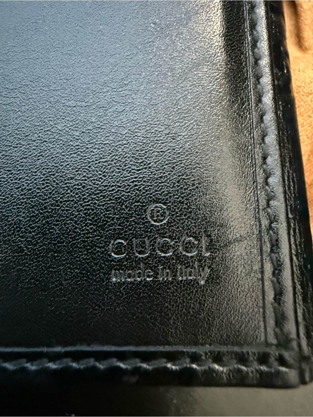 Gucci Black GG Guccissima Leather Long Wallet Flap Strap - Picture 4 of 16